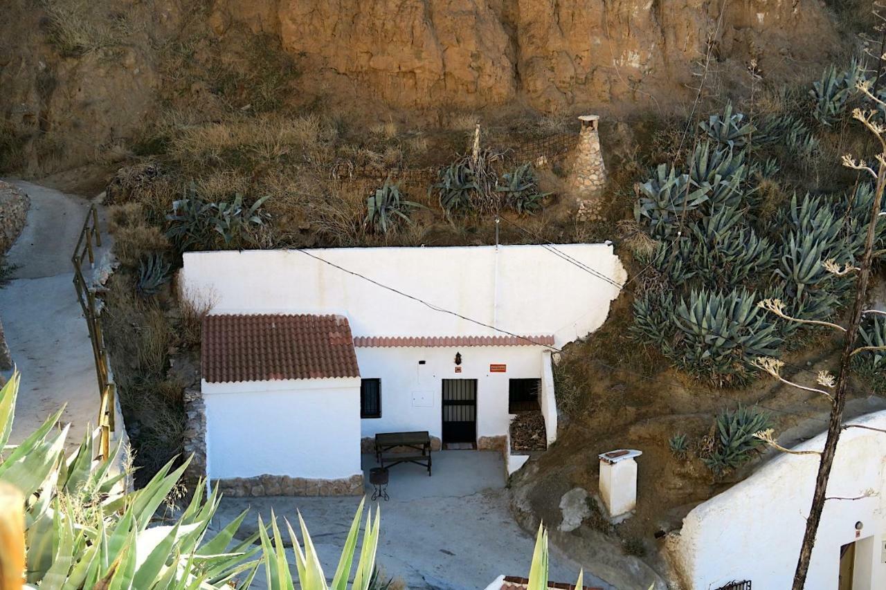 Cueva Alcazar Villa Gorafe Ngoại thất bức ảnh
